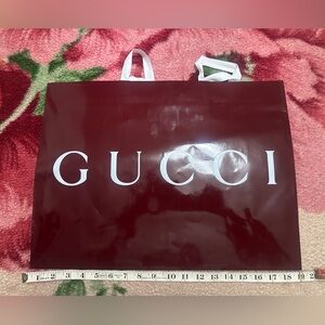 Big Gucci gift bag/ burgundy